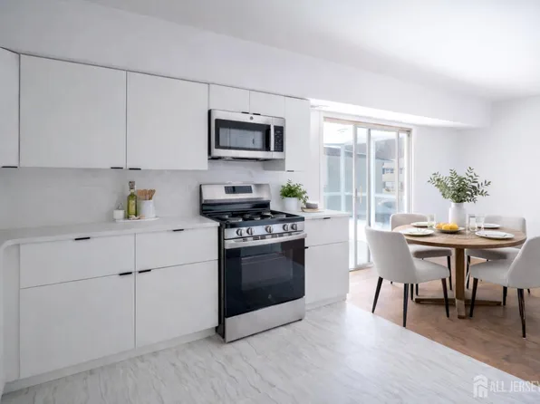 72D Haven Dr #500, Matawan, NJ 07747
