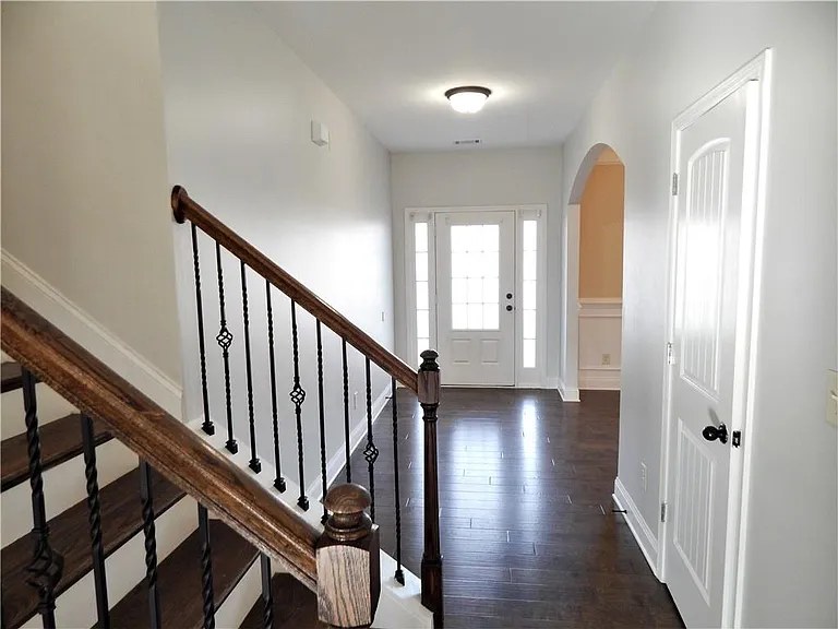 2441 Melton Common Dr — Photo 10