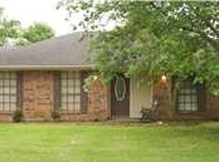 205 Vivian Dr, Lafayette, LA 70508