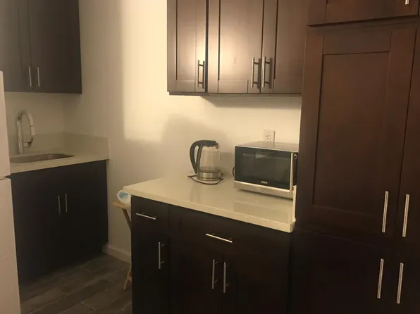 2421 Ala Wai Blvd Ph 4A, Honolulu, HI 96815