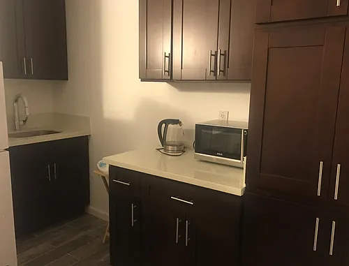 2421 Ala Wai Blvd #4A Photo 1