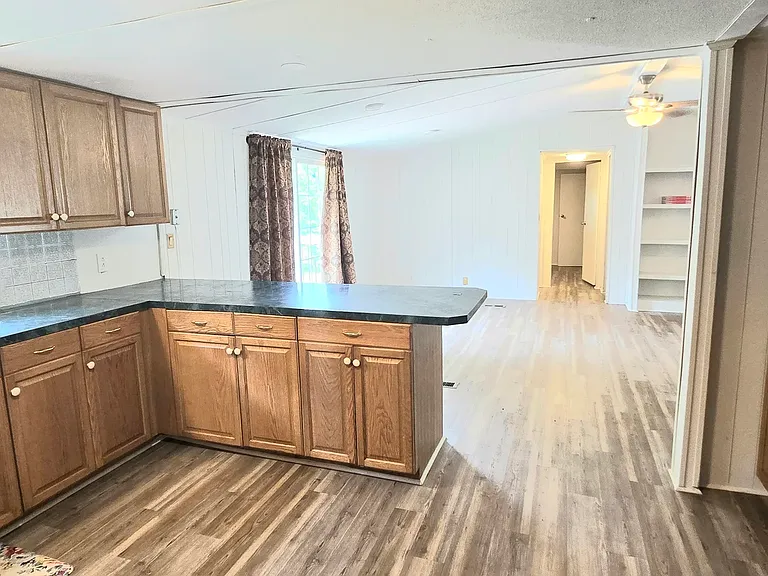 513 Horseshoe Lake Rd — Photo 13