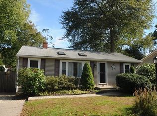 63 Inkberry Trl, Narragansett, RI 02882