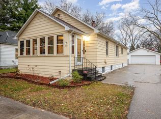 209 W Jeanette St, Bay City, MI 48706