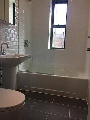 Rented by Lang Realty LLC | media 11