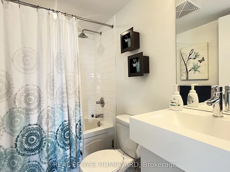 38 Dan Leckie Way #1512 — Photo 20