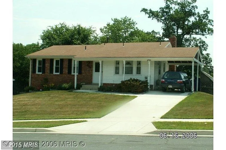 2619 Lackawanna St photo 1