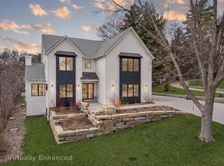 905 9th Ave SW, Rochester, MN 55902