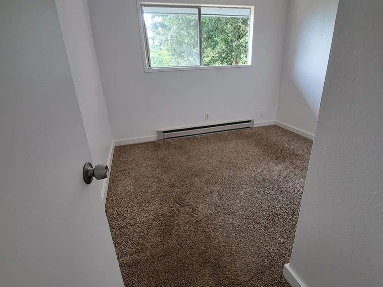 61369 Barger Rd #B — Photo 7