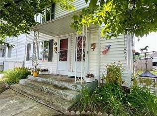 79 Slade St, Pawtucket, RI 02861