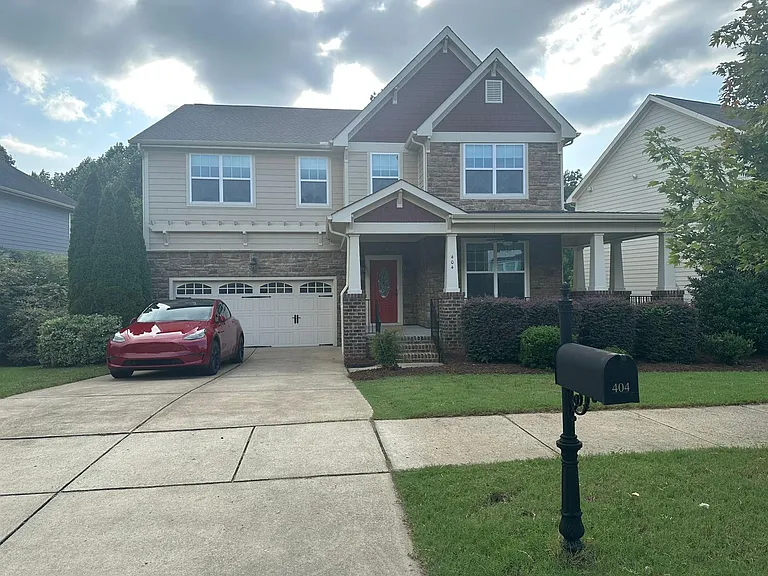 404 Shorehouse Way — Photo 3