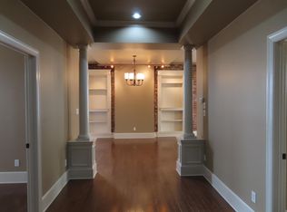 612 Center St APT 5, Little Rock, AR 72201