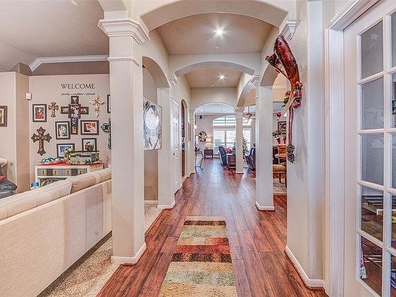 5th image of 8002 Aspen Ct
