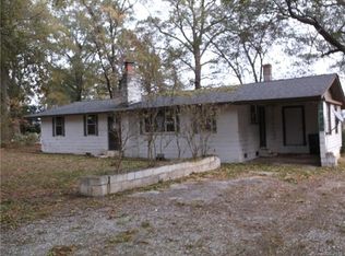 913 Walkers Grove Rd, Wingate, NC 28174