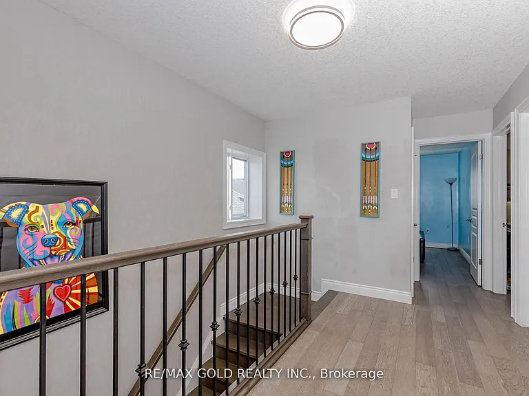 240 Birkinshaw Rd — Photo 35