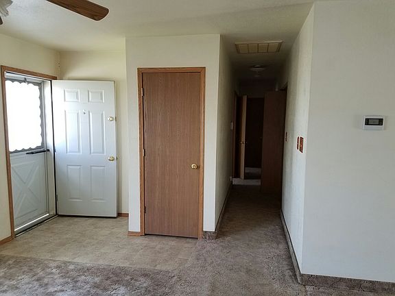 3rd image of 2230 Iron Dr