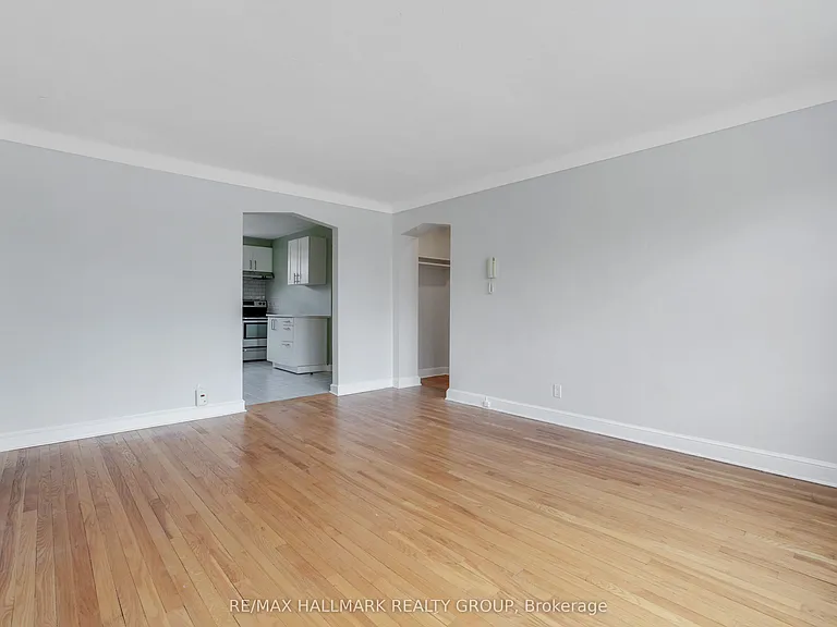 310 Byron Ave #3 — Photo 14