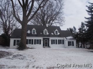 18 Pitner Pl, Jacksonville, IL 62650