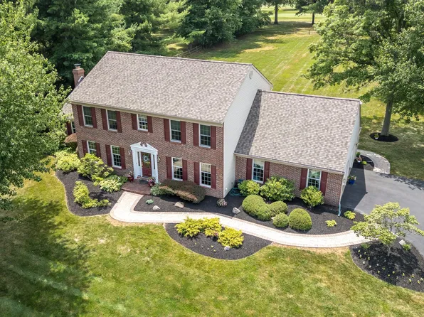 24 Bobbie Dr, Ivyland, PA 18974
