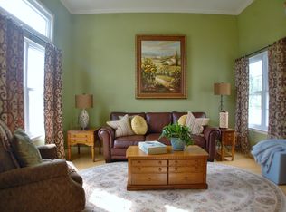 17 Whispering Pine Way, Oak Ridge, NJ 07438