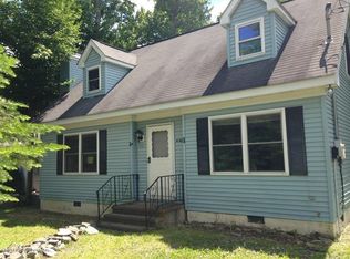 1048 Knollwood Dr, Tobyhanna, PA 18466