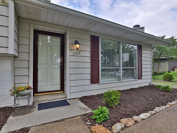 4th image of 307 Barnett Dr