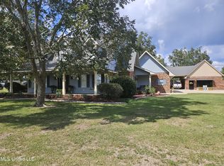 17520 Orange Grove Rd, Gulfport, MS 39503