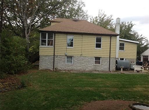 2nd image of 411 Delmore Ave