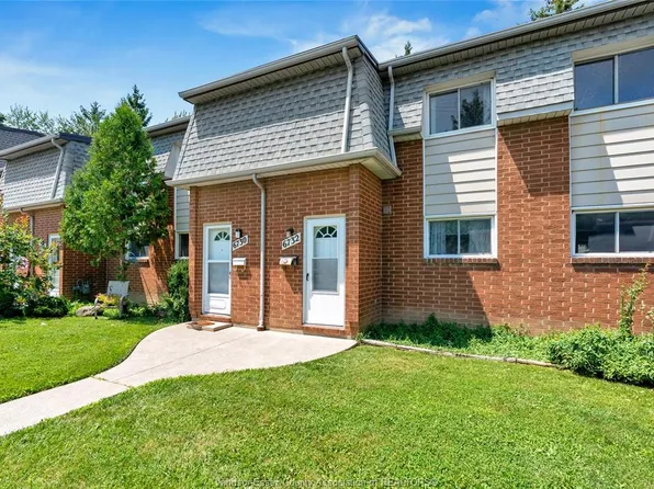 6732 Roseville Garden Dr, Windsor, ON N8T 1J2
