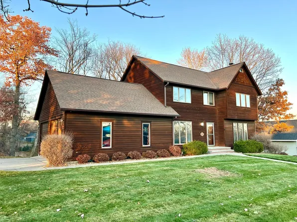 2391 Clover Ln, Red Wing, MN 55066