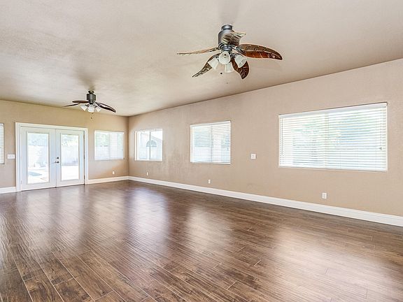 4th image of 11409 W Sage Ct
