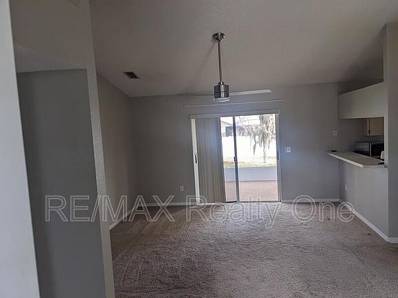 2nd image of 271 N Lombardy Point