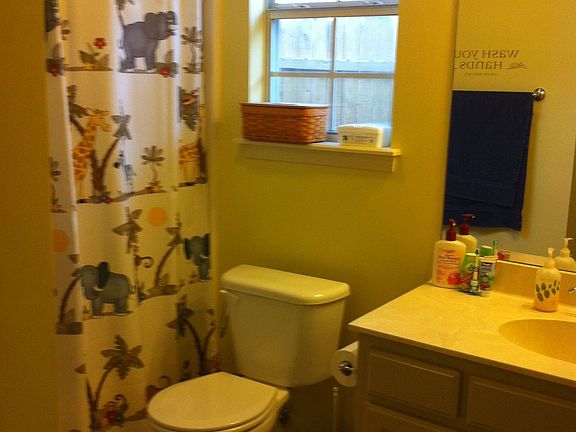 2nd bathroom