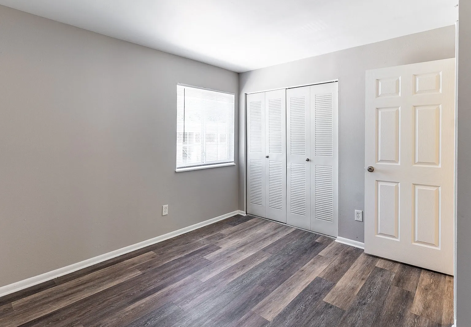 Pickwick Farms Apartments — Photo 4