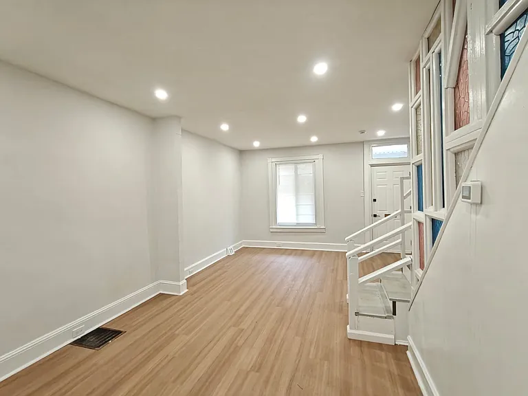 4441 N Chadwick St — Photo 6
