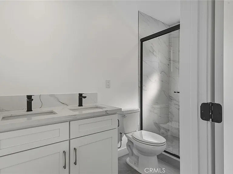 14165 Erwin — Photo 12