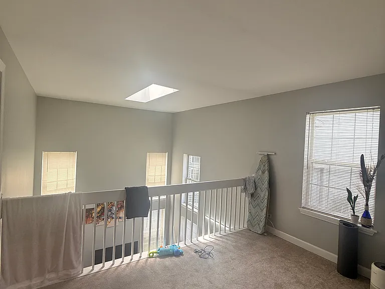 1381 Newport St — Photo 6