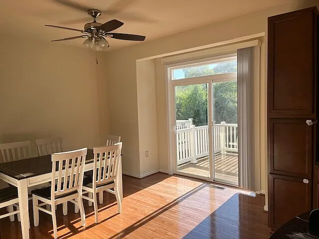 1409 Townhouse Way — Photo 5