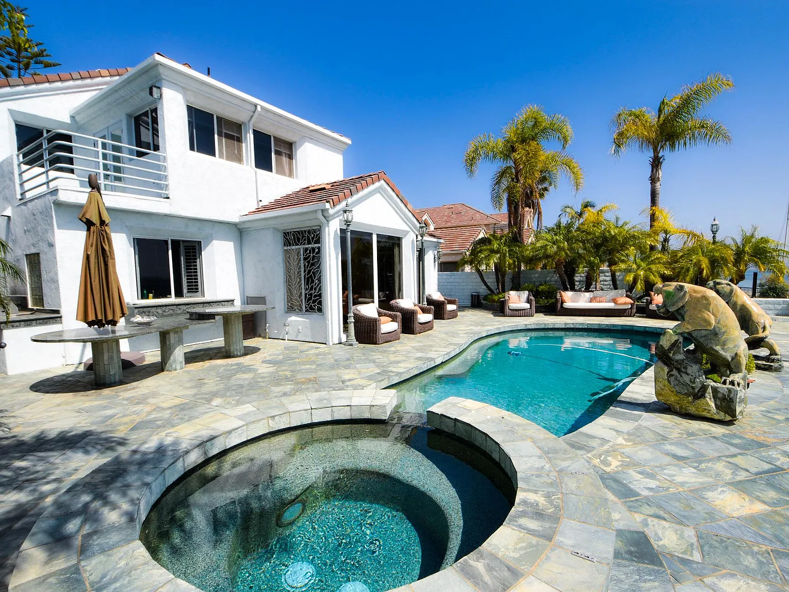 17 Spinnaker Way — Photo 1