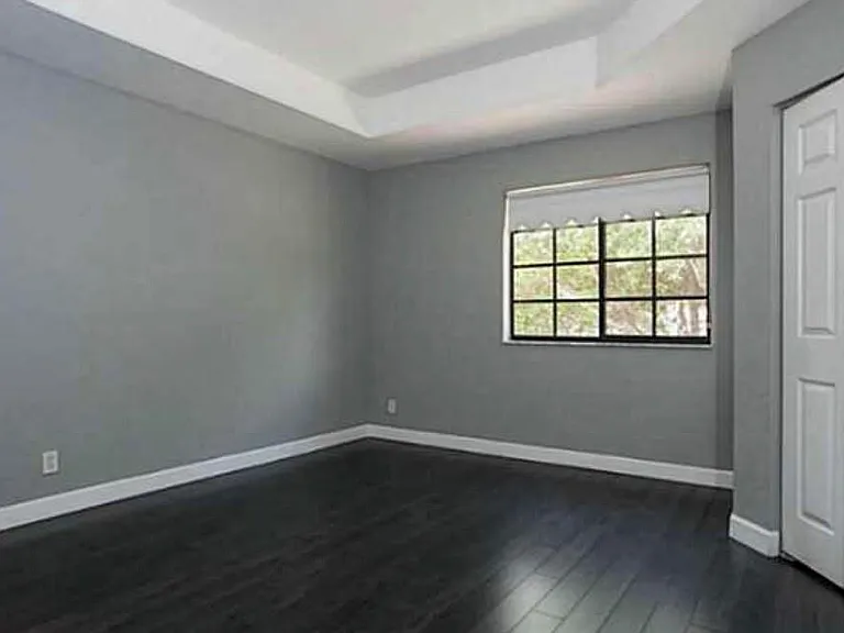 3890 Tree Top Dr — Photo 12