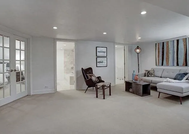 Large family room on lower level