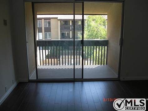 3rd image of 1775 Diamond St Unit 315