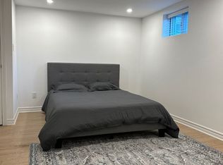 20 Argate Pl, Toronto, ON M1K 2J9