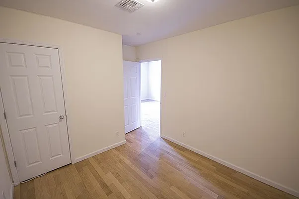 Rented by Level Group | media 30