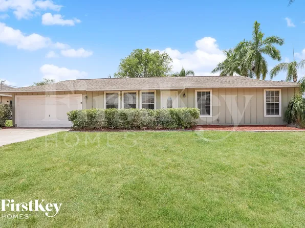 432 SW 37th Ter, Cape Coral, FL 33914