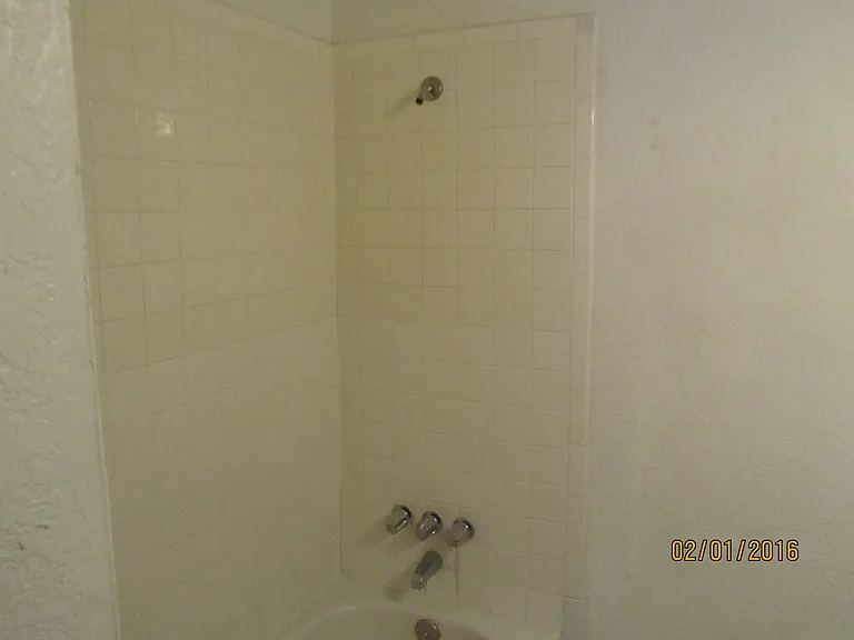 2720 SW 74th St #12 — Photo 7