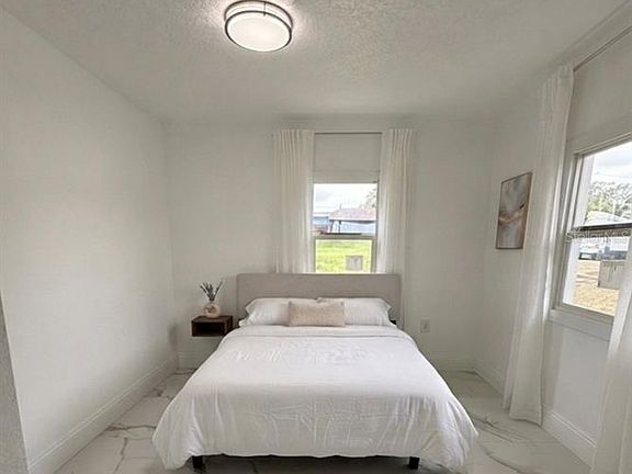 3rd image of 5228 Andrus Ave