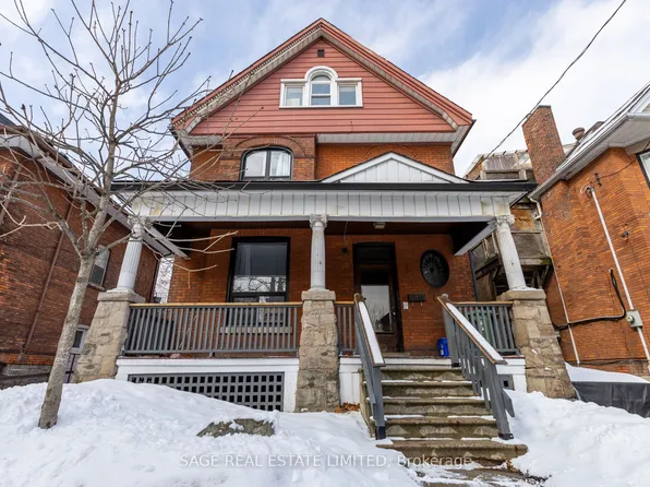 28 Eastbourne Ave #3, Hamilton, ON L8M 2M7