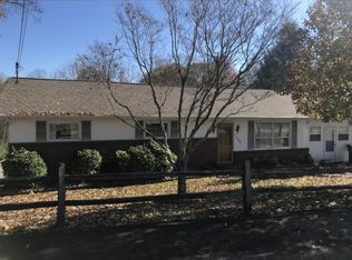 1729 Jefferson Ave, Kingsport, TN 37664