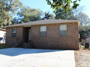 209 Cook St #A, Niceville, FL 32578